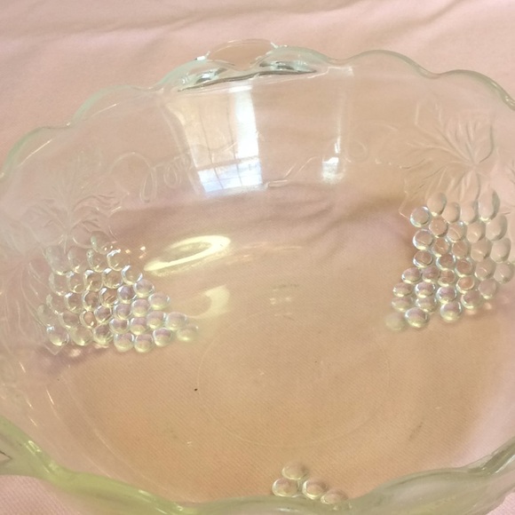 FINAL SALE PRICE Cut Glass Compote & Grape Cluster  Bowl - Picture 5 of 5